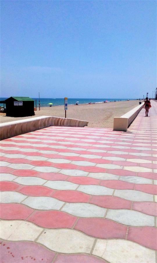 Estudio Frente Al Mar Рокетас-де-Мар Экстерьер фото